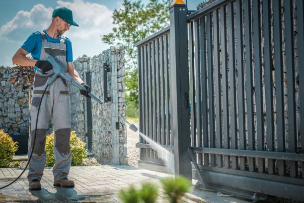 Best Pool Deck Cleaning  in Mount Vernon, TX